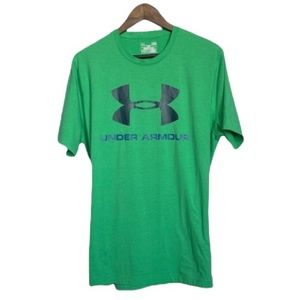 Under Armour Men’s T-Shirt - Large, loose fit